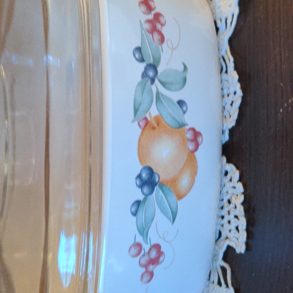 Vintage Corning Ware Abundance Pattern 2 Quart Casserole Dish with Lid - Picture 3 of 8
